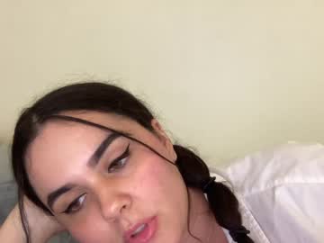 Cam stars girl gia_is_horny image #5570953