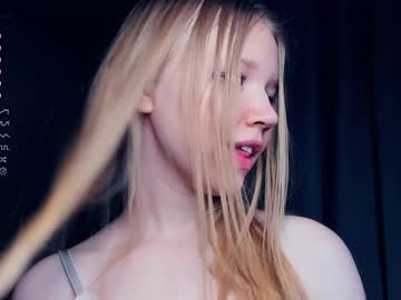 Cam stars girl hug_honestly image #5781221