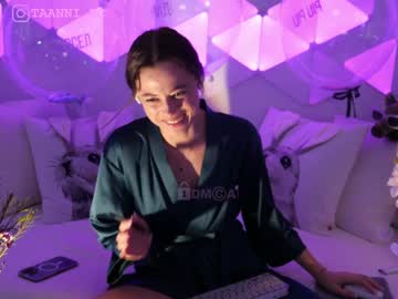 Cam stars girl taanni_bc image #5249964