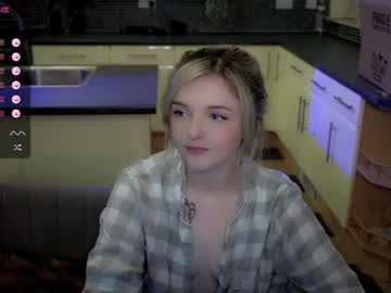 Cam stars girl lucydelovely image #5144412