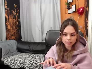 Cam stars girl simply_lily image #3430059