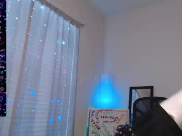 Cam stars girl petitebrat image #5143709
