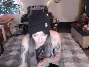 Cam stars couple beermoneyplz image #6028889
