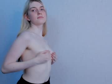 Cam stars girl hwella image #4172916