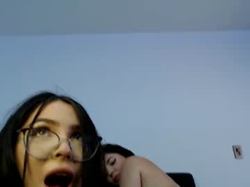 onlytwins cam stars