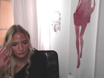 Cam stars girl shy_zorii image #1398938