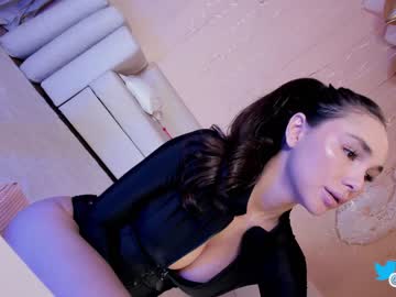Cam stars girl hollyextra image #3667915