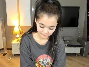 Cam stars girl love_yourself01 image #226465