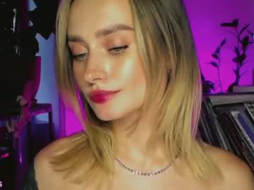Cam stars girl _yvie_ image #2691828