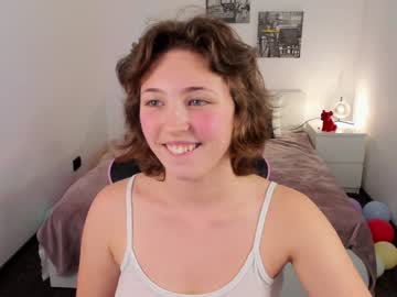 Cam stars girl cherry_lea_ image #5516579