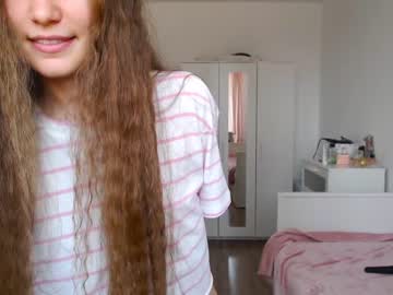 Cam stars girl ambertan1 image #2174162