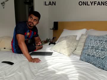 Cam stars man studcamx image #3031416