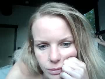 Cam stars girl carinablair777 image #6959111