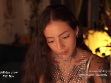 Cam stars girl effylowell_ image #5655481