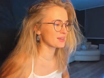 Cam stars girl linellali image #2958370