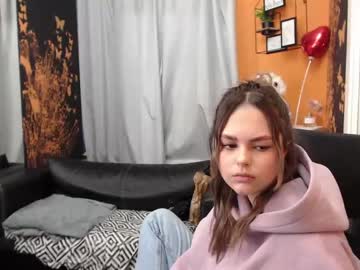 Cam stars girl simply_lily image #3429838
