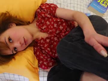 Cam stars girl olive_nextdoor image #3894165