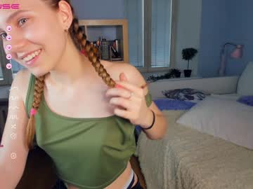 Cam stars girl youne_and_beautiful image #4196515