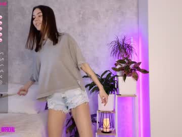 Cam stars girl nika_lodge image #4131583