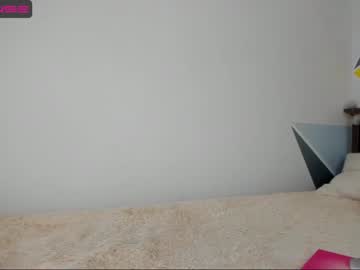Cam stars girl roxy_blue_eyed_ image #4874677