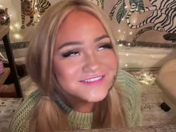 Cam stars girl ari_02 image #5203790