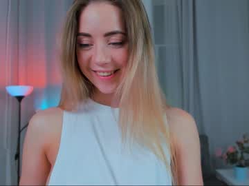 Cam stars girl emmi_rosee image #3860525
