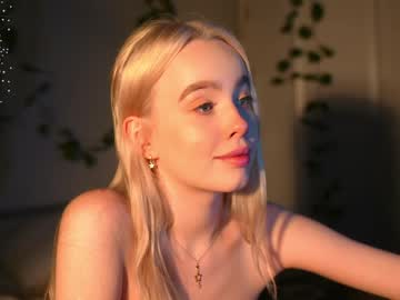 Cam stars girl mother__of__dragons image #5869826