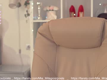 Cam stars girl mia_milagros image #2215935