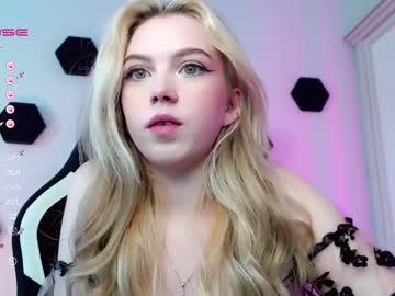 Cam stars girl small_blondee image #4223089