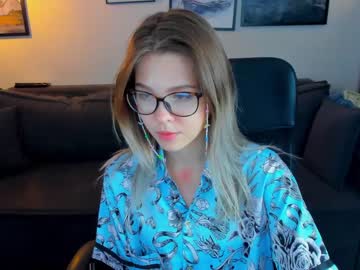 Cam stars girl lisa_roses image #3320759