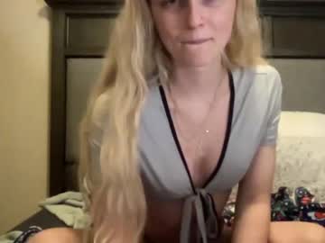 Cam stars girl peachezzs image #1396485