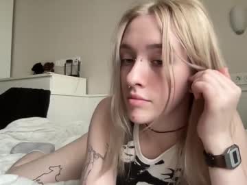 Cam stars girl crystallluna image #4944256