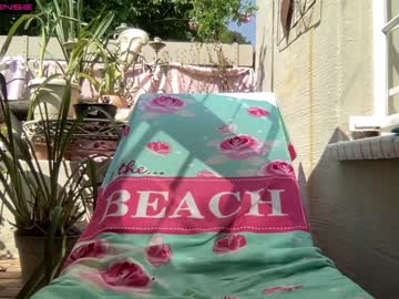 Cam stars girl gl1tter_barbie image #2670507