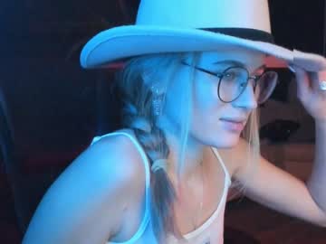 Cam stars girl linellali image #2959435