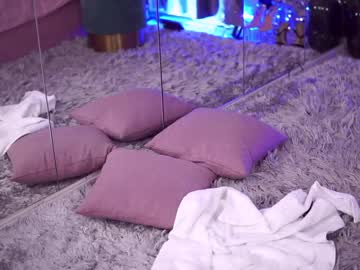 Cam stars girl serene_sophiex image #4234650