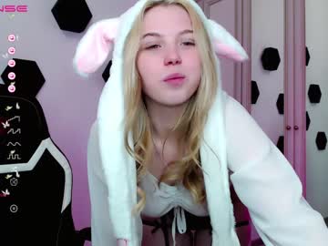 Cam stars girl small_blondee image #4196577