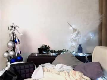 Cam stars girl emily_kimm image #3624019