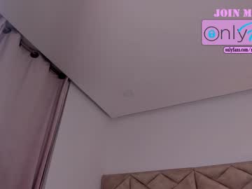 Cam stars girl salomee_11 image #735901
