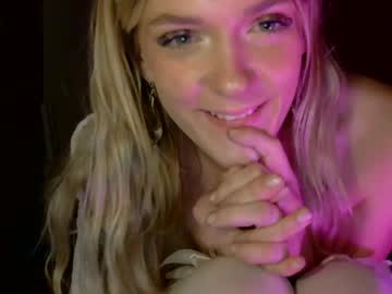 elffiee__erotica cam stars