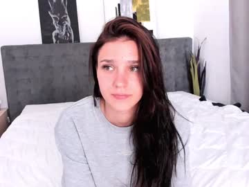 ellettegise cam stars