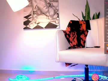 Cam stars girl alicia_uwu image #2932404