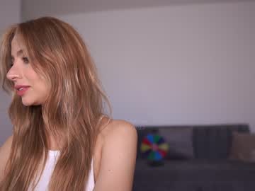 Cam stars girl newmollybrooke image #5760268