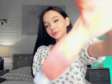 Cam stars girl riskyproject image #5252565