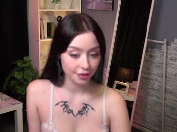 Cam stars girl ella_knockers_xl image #3058895