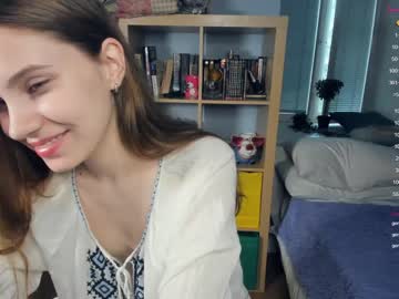 Cam stars girl youne_and_beautiful image #4409354