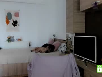 Cam stars girl belovedkhlloe image #5772505