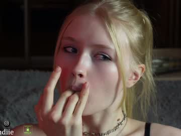Cam stars girl bestblondiiecb image #5876041
