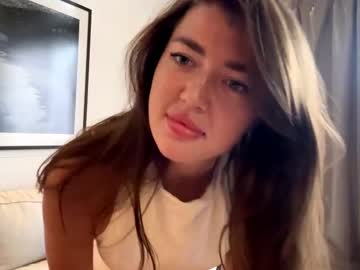 Cam stars girl skyluna69 image #7000551