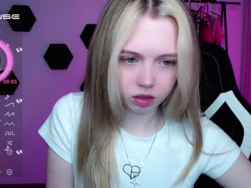 Cam stars girl small_blondee image #4308563