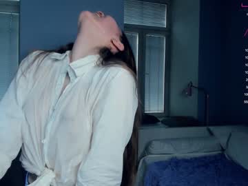 Cam stars girl youne_and_beautiful image #4475441